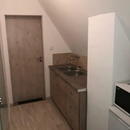Διαμέρισμα Hydroline Apartman